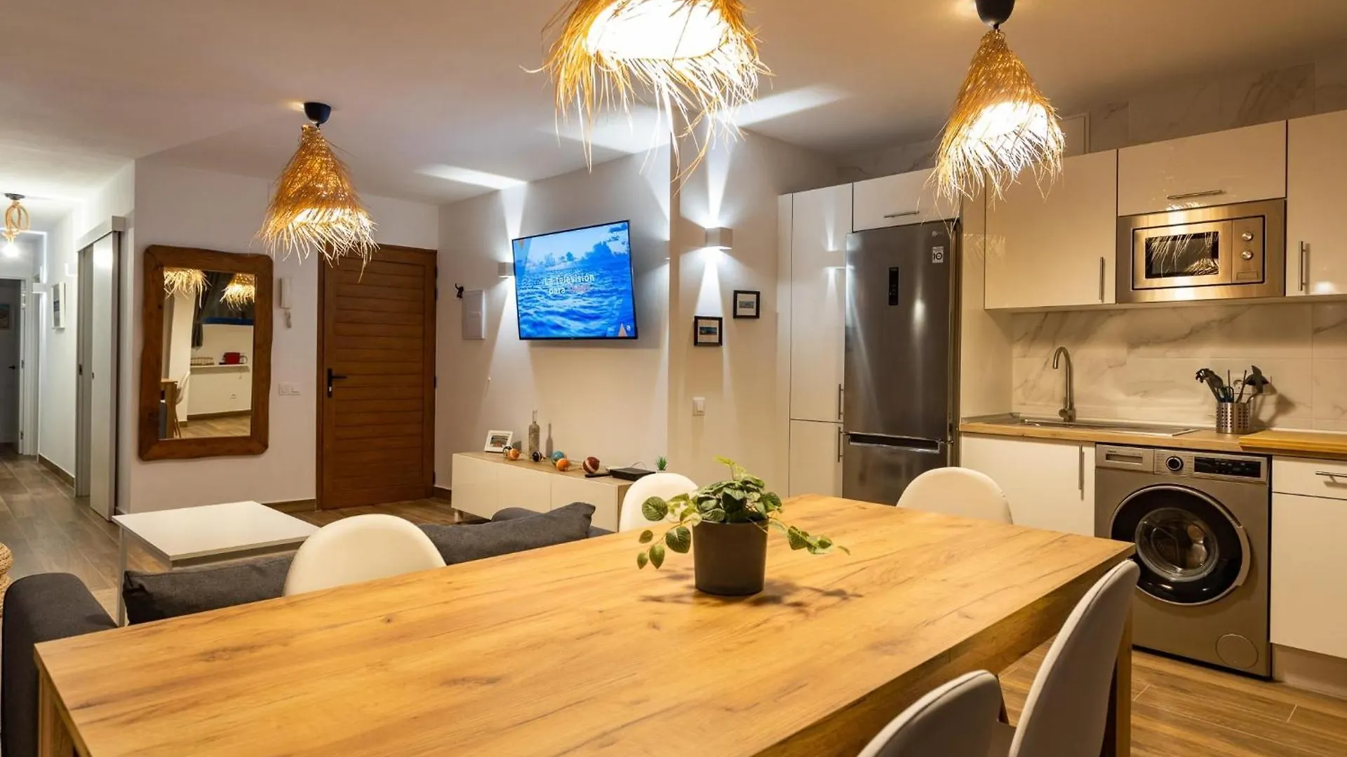 קורלחו Ortega Home דירה